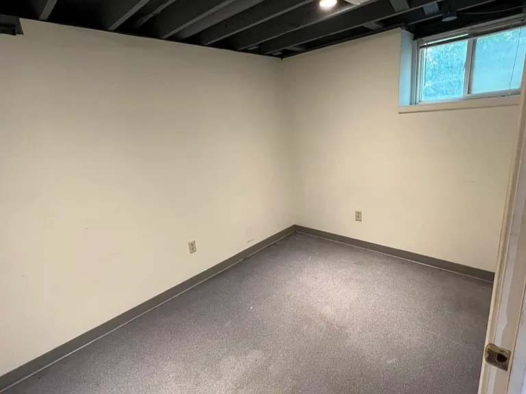 5421 Holmes St — Photo 11