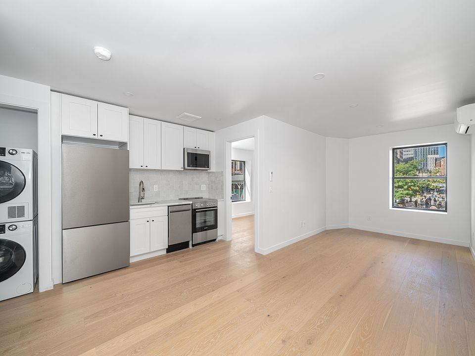1st image of 101 Smith St #S1