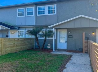 820 Cavalla Rd, Atlantic Beach, FL 32233