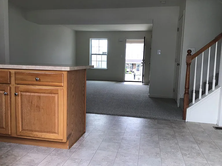 2809 Mannerchor Rd — Photo 5