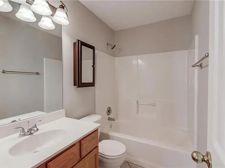 3431 Avensong Village Cir — Photo 14