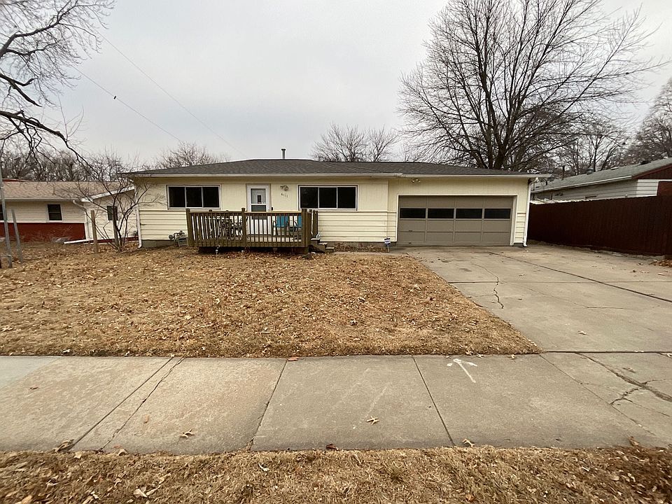 6111 Holdrege St, Lincoln, NE 68505 Zillow