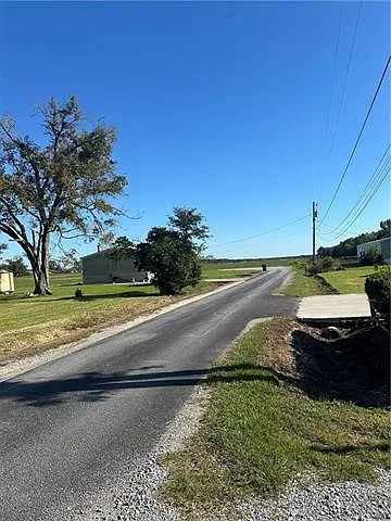 3 bed, 1.0 bath, 1700 sqft, $1,500 — Photo 4