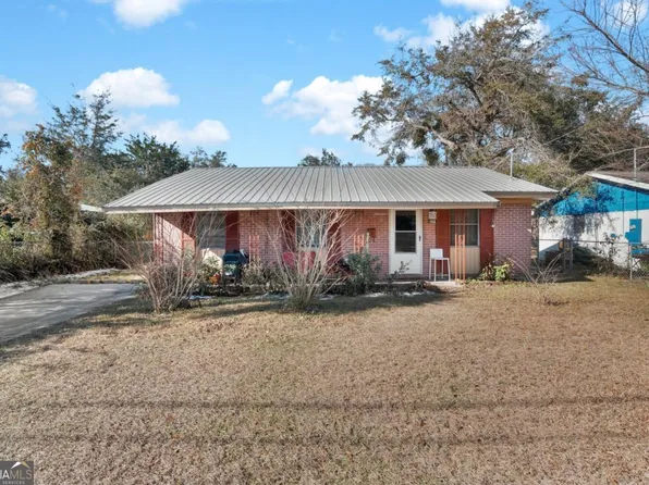 2407 Bartow St, Brunswick, GA 31520