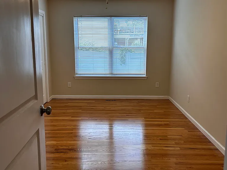 59 Ridge Ave — Photo 8