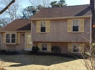 29 Walton Rd, Harwich, MA 02645