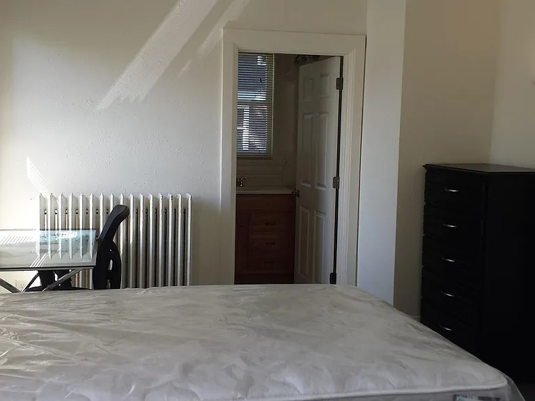 115 Dewitt Pl — Photo 7