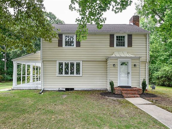 4th image of 114 W Snead St
