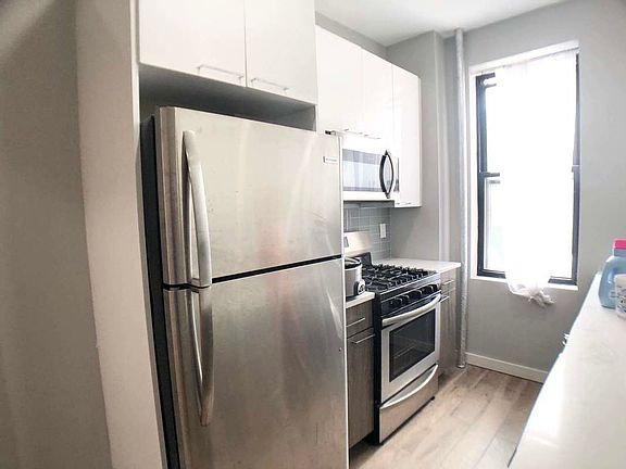 2nd image of 148 Linden Blvd APT 4