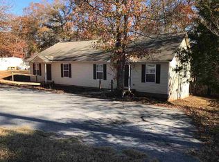 16017B S Radio Station Rd, Seneca, SC 29678