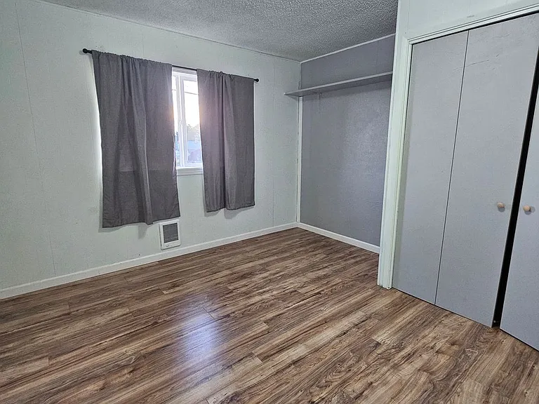 1018 Callahan Drive — Photo 13