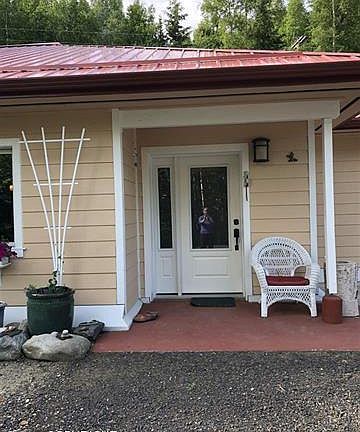 3rd image of 1581 Goldpointe Dr