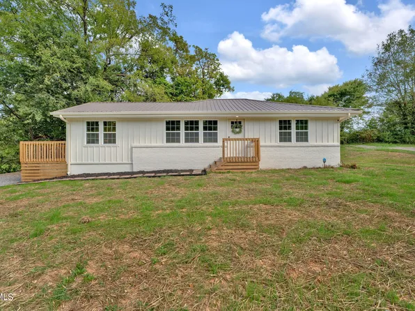 1858 Gray Station Sulphur Springs Rd, Jonesborough, TN 37659