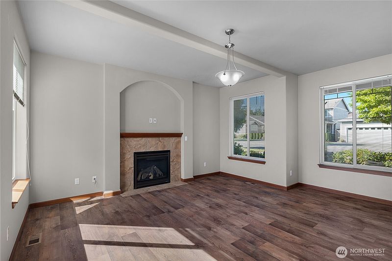 4th image of 4634 Rochelle Street SE