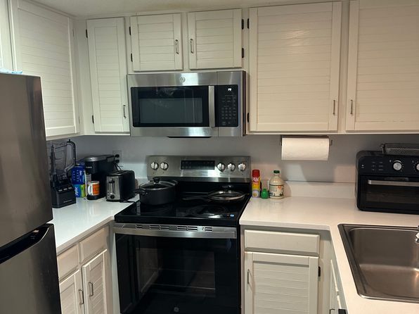 935 Broadway APT 102