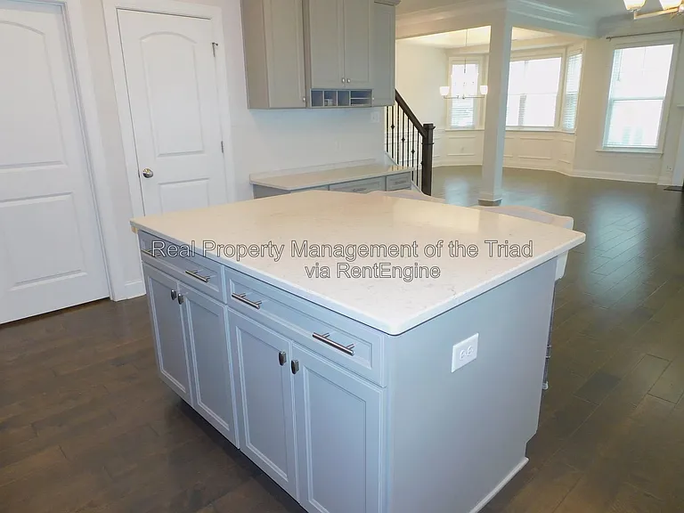 6417 Bluestone Park Dr — Photo 9