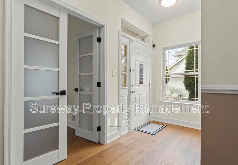 41 Rutgers Ln — Photo 3