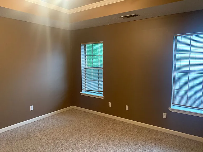 2030 Cabot Cv — Photo 17
