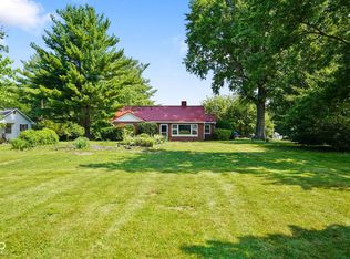 4 Kentwood Dr, Greencastle, IN 46135