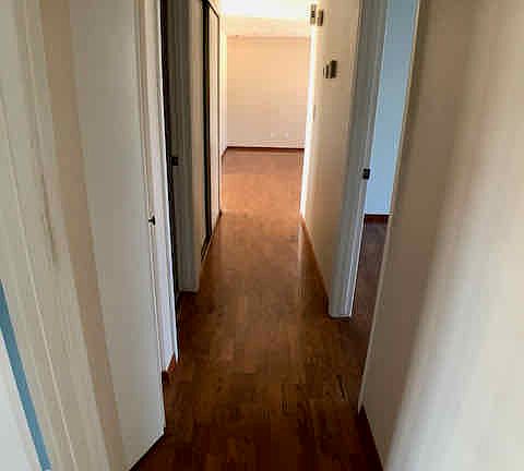 Hallway to bedrooms