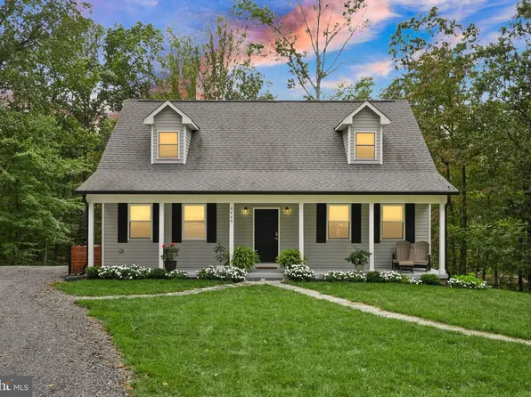 4460 Scotts Rd, Marshall, VA 20115