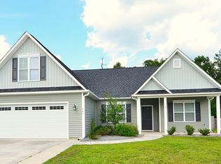 103 Maxwell Dr, Rocky Point, NC 28457