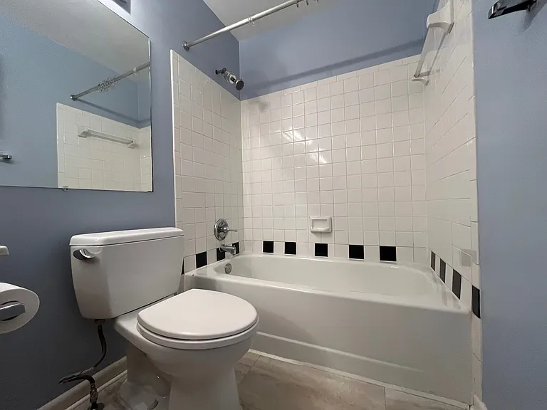 8 Appledowre Ct — Photo 15