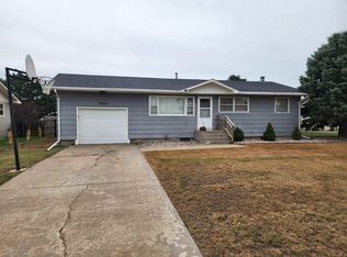 1905 Maple St, Ellis, KS 67637