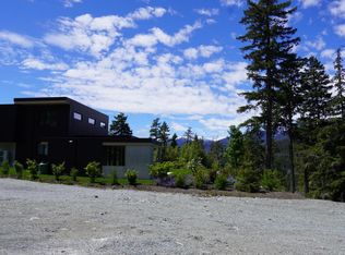9261 Wedgemount Plateau Dr, Whistler, BC V8E