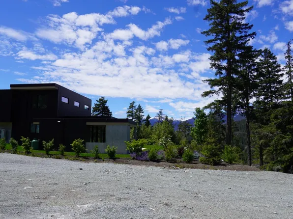 9261 Wedgemount Plateau Dr, Whistler, BC V8E