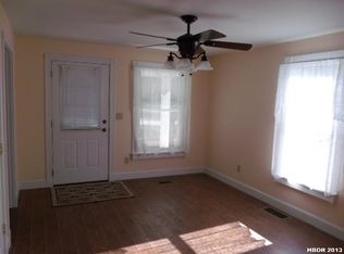 613 Cherry St, Findlay, OH 45840