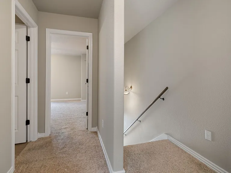 703 W Garland St #A — Photo 11