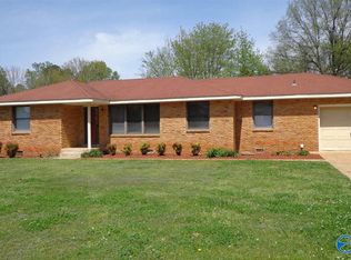 2110 Conway Dr SW, Huntsville, AL 35802