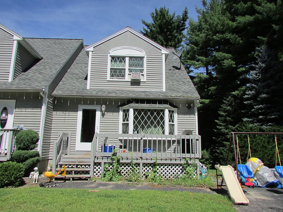 1st image of 17 Lund Dr #B