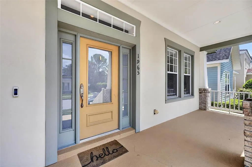 3 bed, 2.0 bath, 1815 sqft, $4,495 — Photo 3