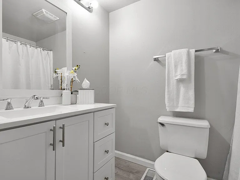 3102 Dewbourne Dr — Photo 15