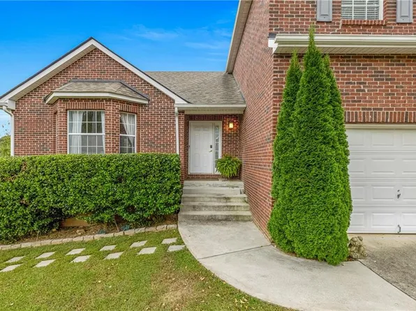 596 Wren Walk, Stone Mountain, GA 30087