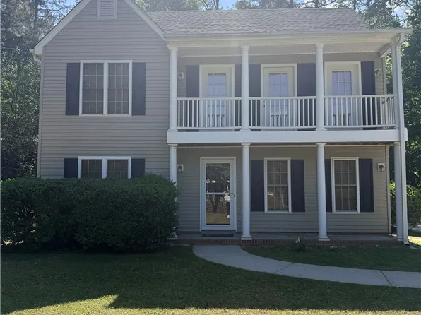 613 Brock St, Central, SC 29630