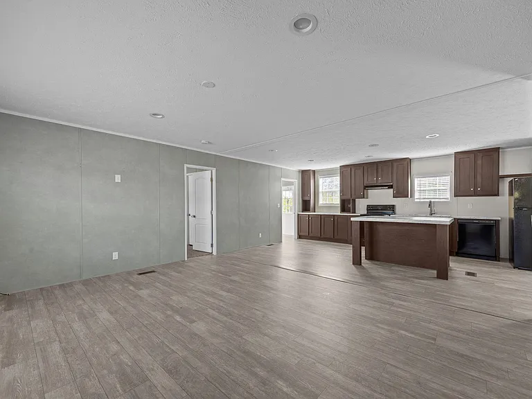944 Merrimon Rd — Photo 3