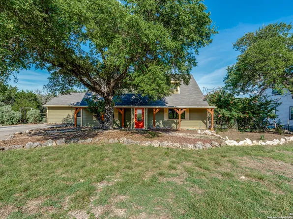 1609 Winding Creek, Spring Branch, TX 78070