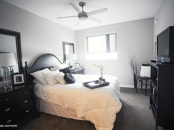 5th image of 101 N Union St Unit 515