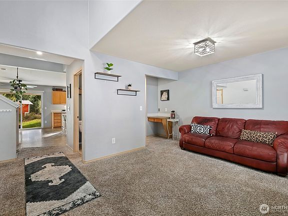 5th image of 19506 207th Street Ct E