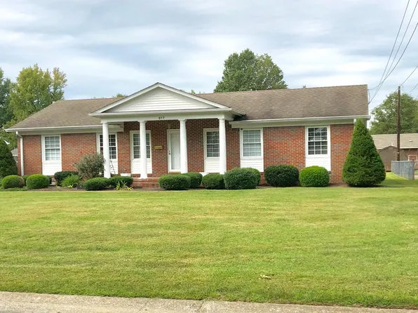 817 Sha Wa Ct, Murray, KY 42071