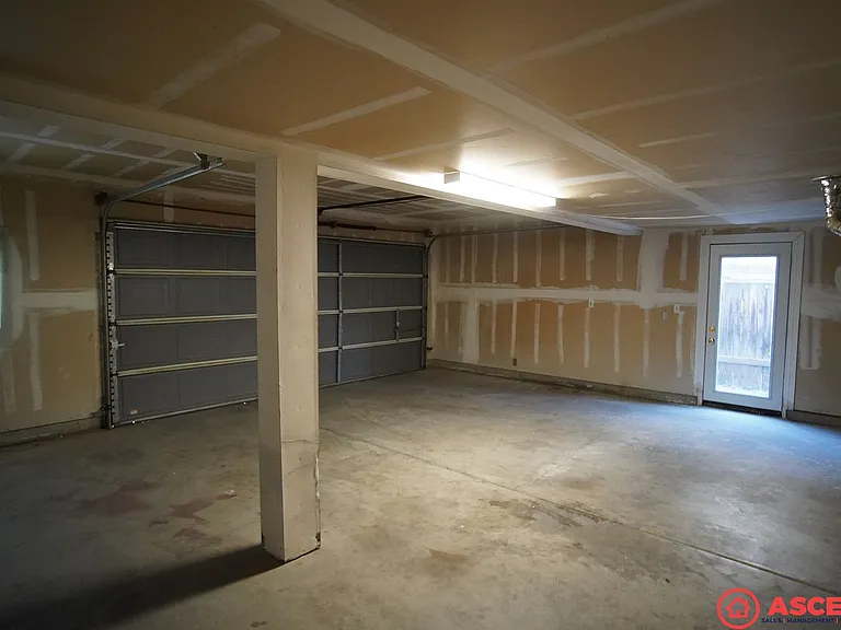 10801 Galway Bay Dr — Photo 8