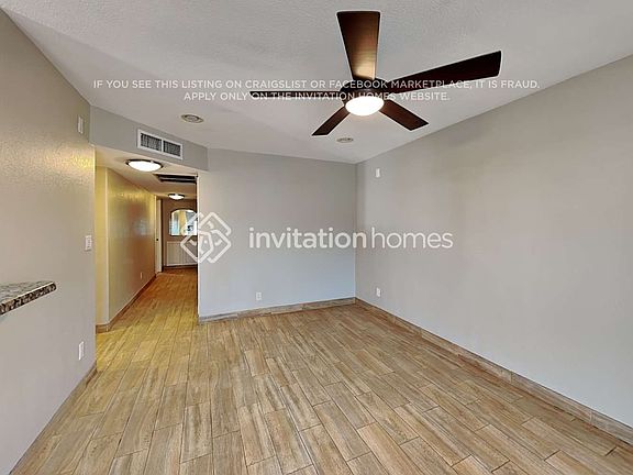 5th image of 3230 W Port Royale Ln