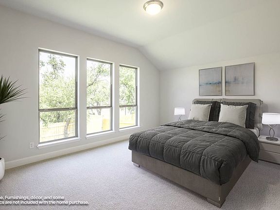4th image of 101 Amber Oak Ln