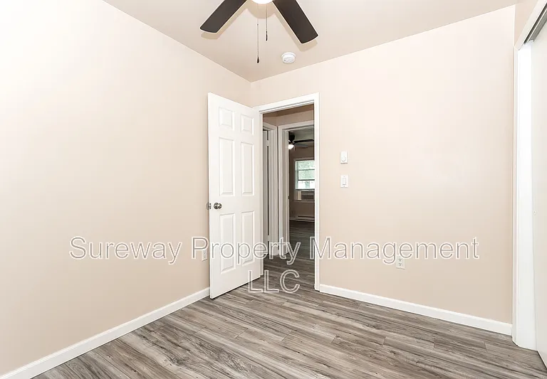 50 Dahlia St — Photo 10