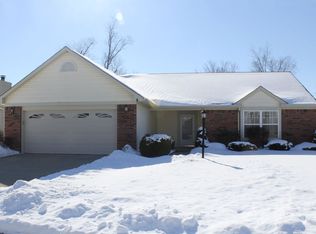 6653 Blackthorn Dr, Indianapolis, IN