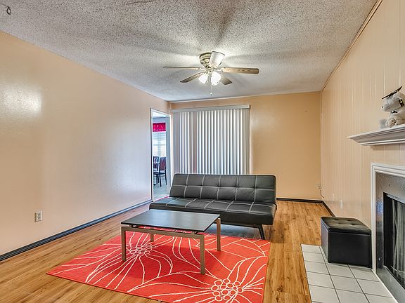 5th image of 1819 E Lindsey St APT 2