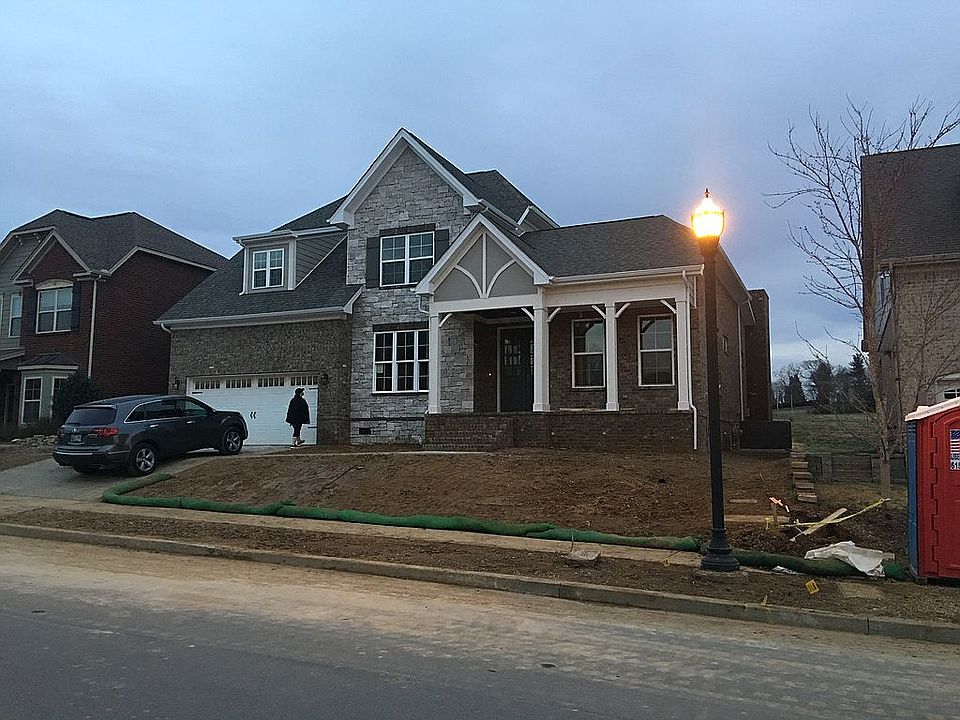 2nd image of 2512 Westerham Way
